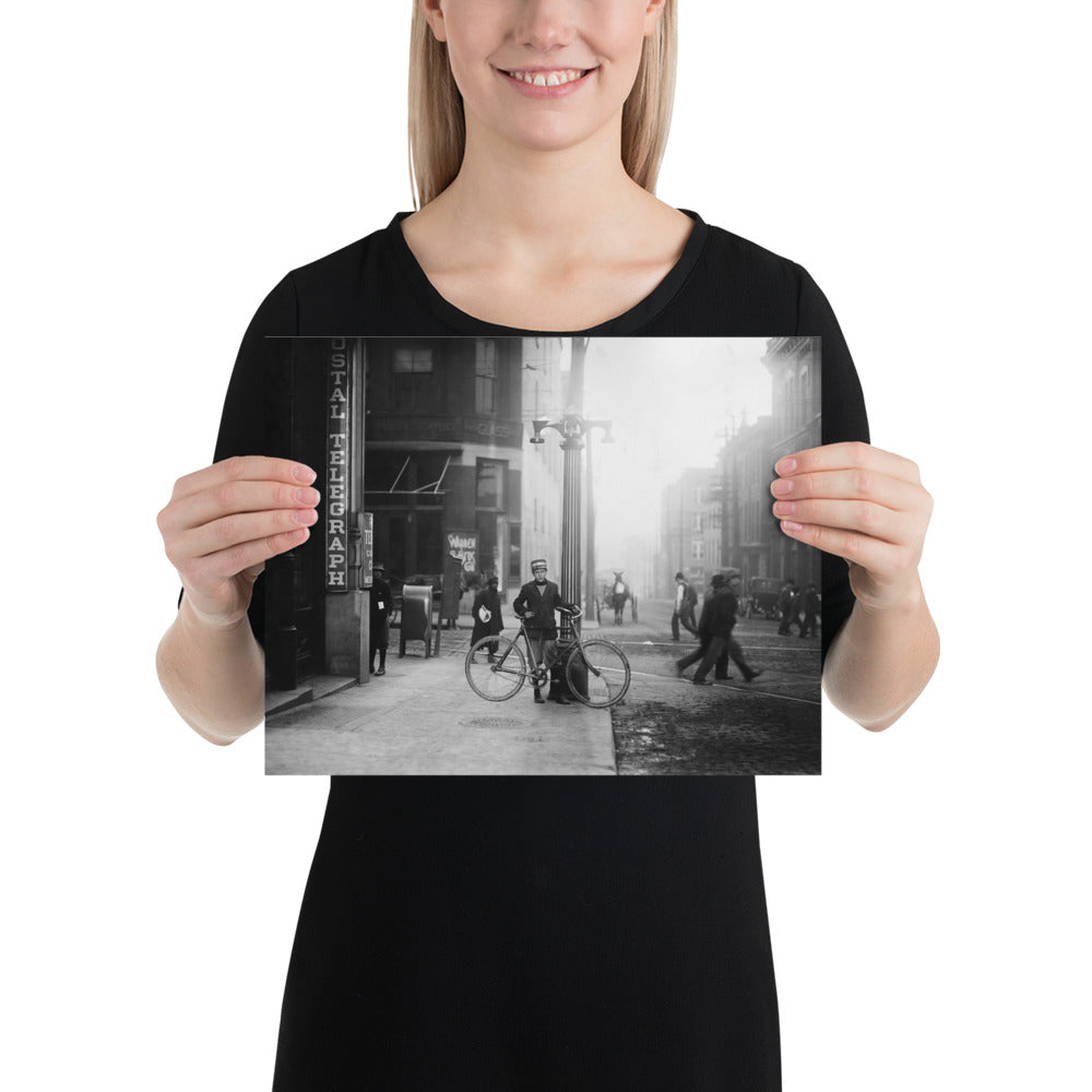 Photo paper poster – Child labor, old street photo by Lewis Hine (c 1910)