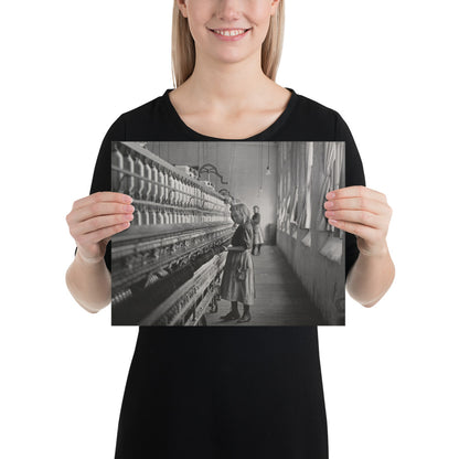 Photo paper poster – Sadie Pfeifer, a Cotton Mill Spinner, Lancaster, South Carolina (1908)