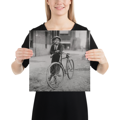 Photo paper poster – Messenger Boy for Mackay Telegraph Company, Waco, Texas – Lewis Hine (1913)