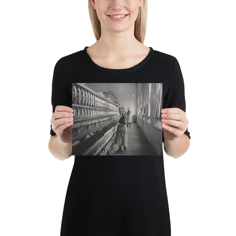 Photo paper poster – Sadie Pfeifer, a Cotton Mill Spinner, Lancaster, South Carolina (1908)